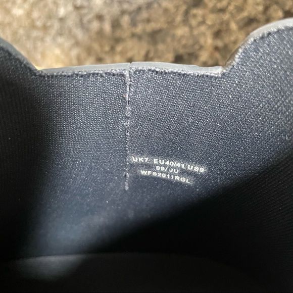 NWOT Hunter Original Refined Quilted Gloss Chelsea Waterproof Boots Dark Slate - Picture 11 of 11